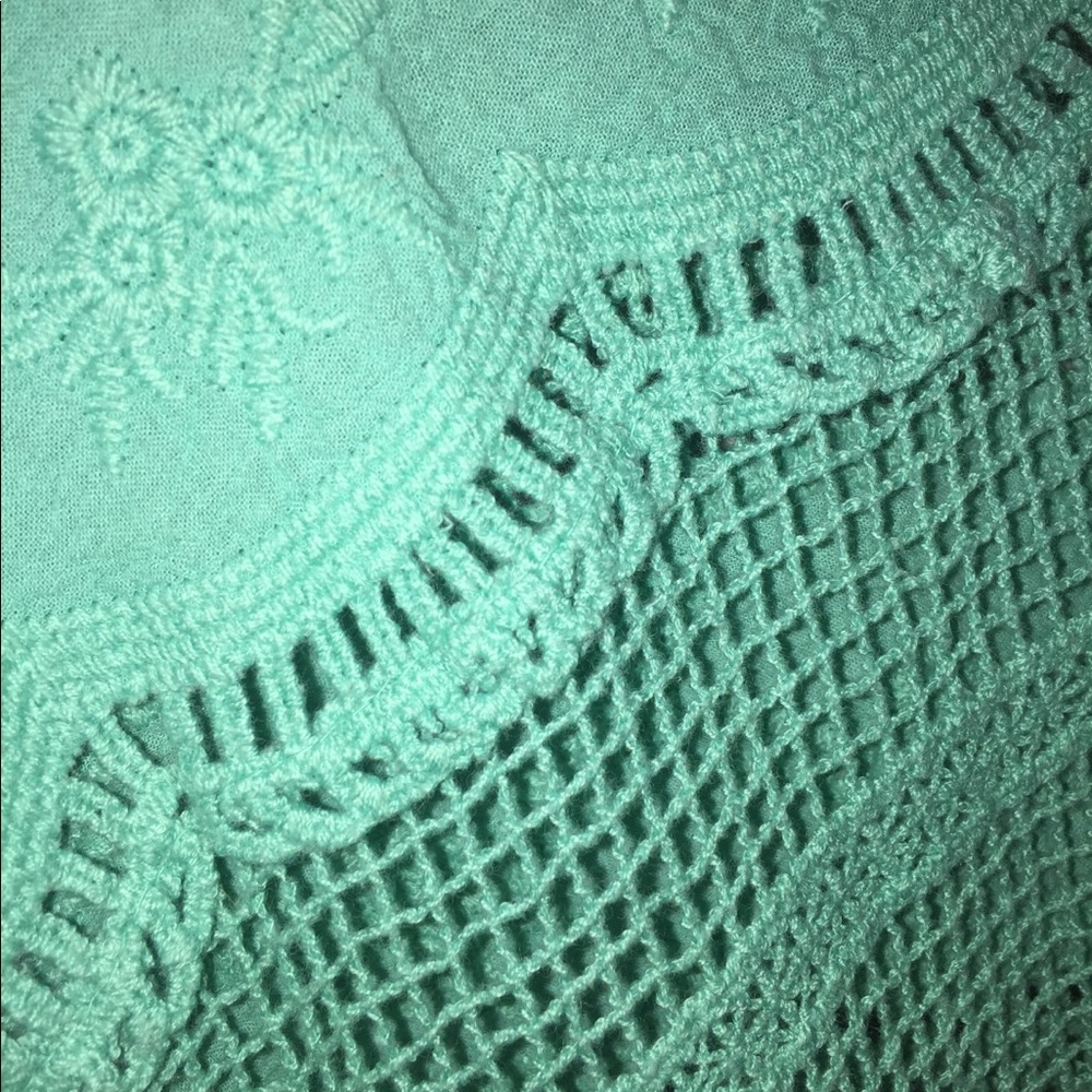 Turquoise top - Picture 2 of 2